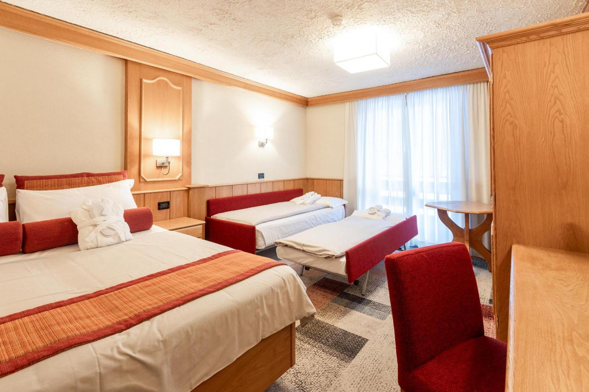 Hotel Intermonti Ливиньо Экстерьер фото