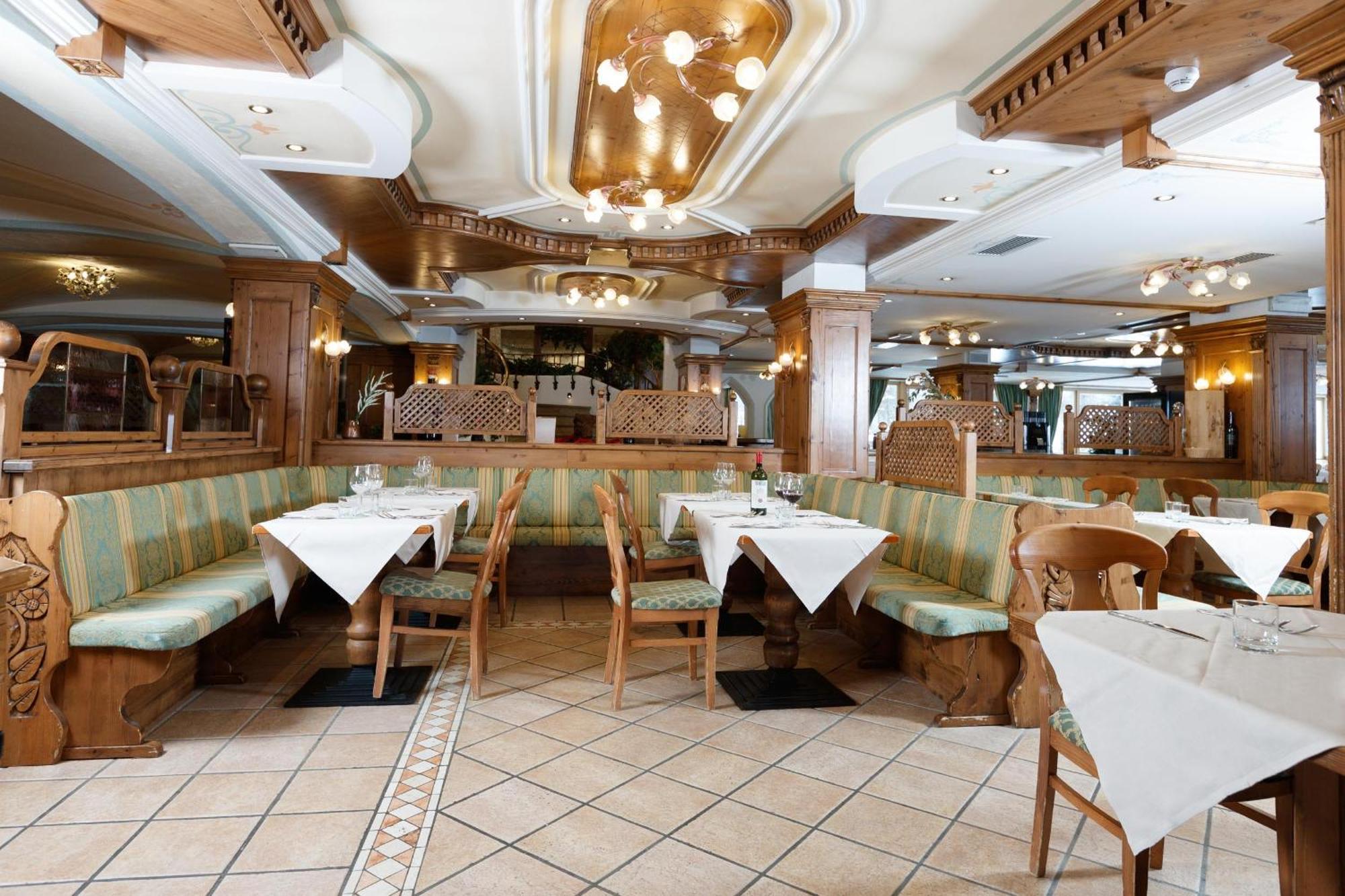 Hotel Intermonti Ливиньо Экстерьер фото