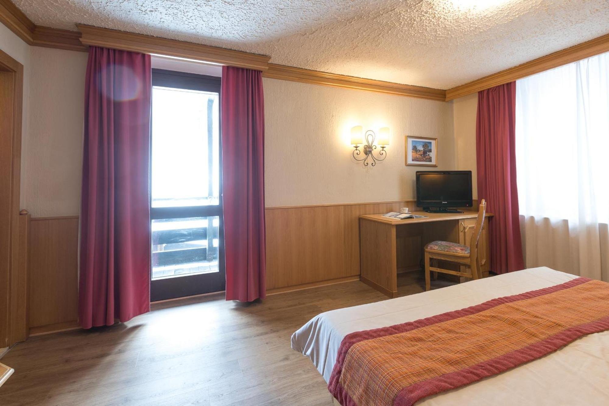 Hotel Intermonti Ливиньо Номер фото