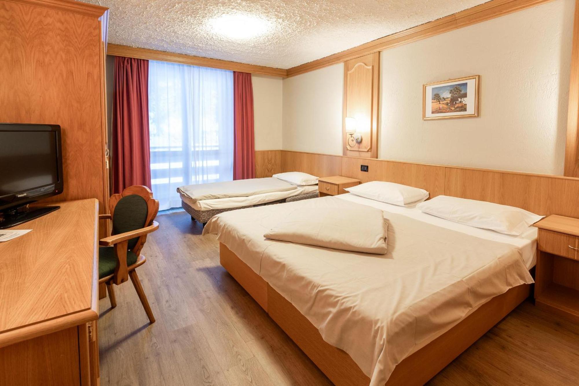 Hotel Intermonti Ливиньо Номер фото